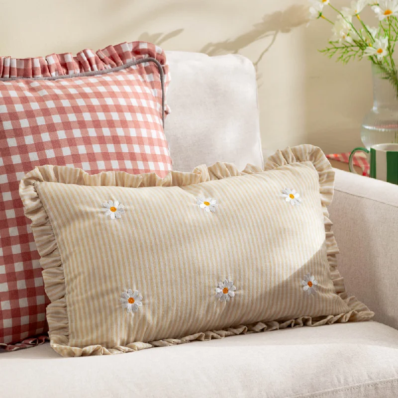 Les Fleurs Embroidered Ruffle Cushion Daisies