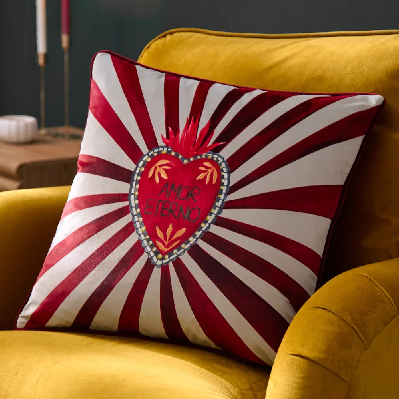 Amor Eterno Velvet Piped Cushion Red