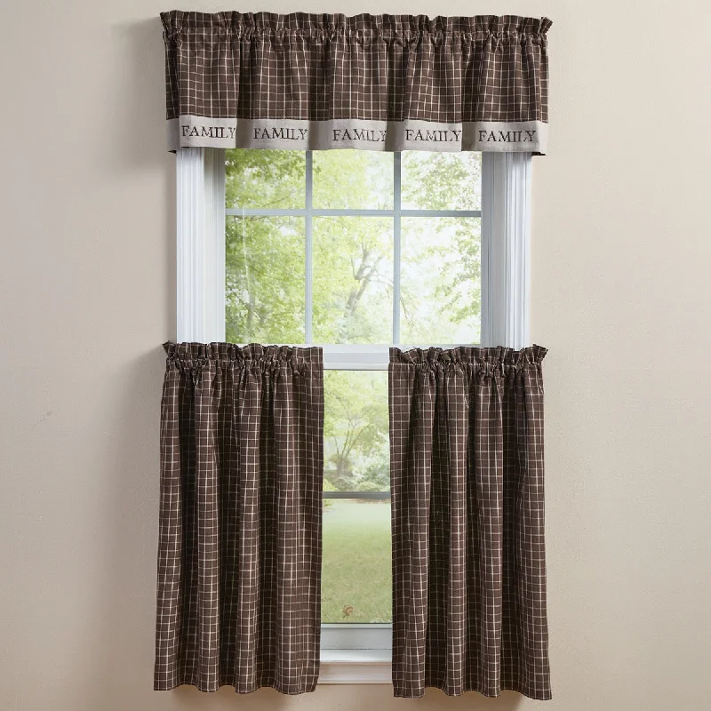 Family Valance 14" L Set of 2  Park Designs