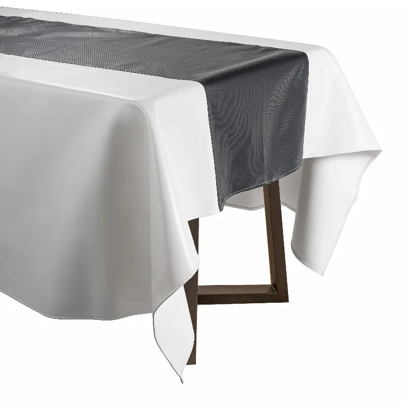 Tablecloth with Runner